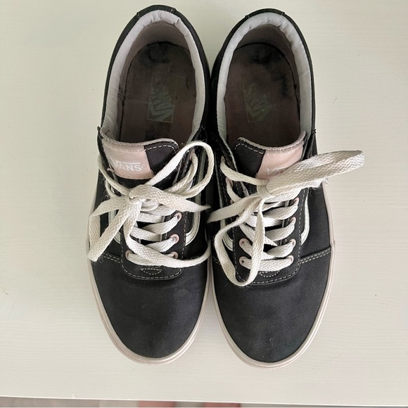 Vans Big Girls Ward Sneaker Size 6 (Women’s 8) Black/Pink - Picture 3 of 7